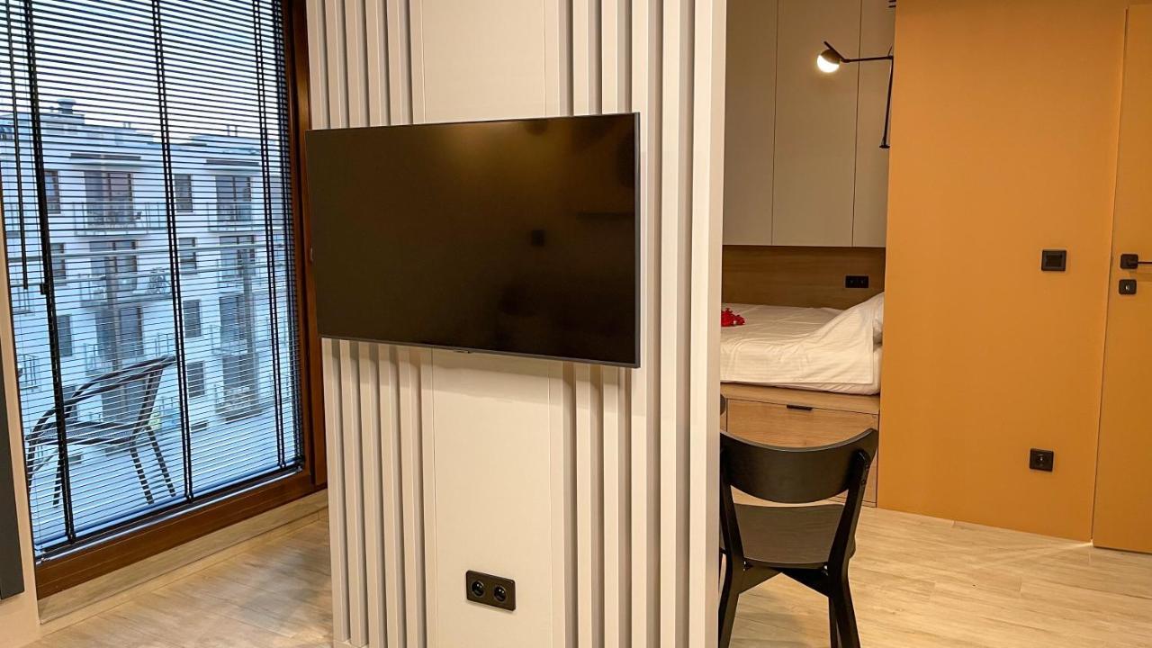 Comfortable 1-Room Apartment Close To The Center Varsó Kültér fotó